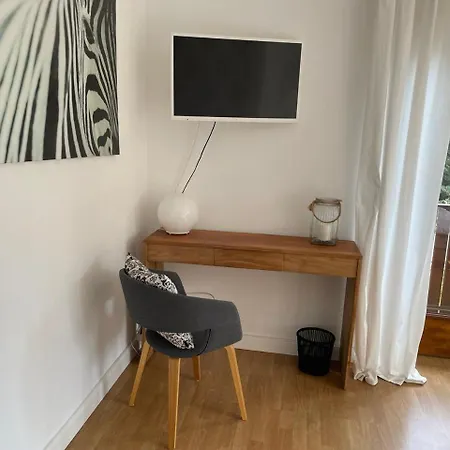 Gasteappartement Ratingen-hosel Daire Ratingen